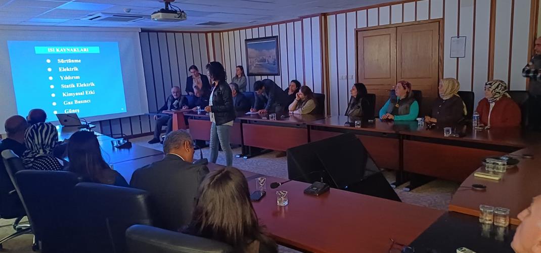 Acil Durumlara Hazırlık ve  VE Müdahele Eğitimi Yapıldı     